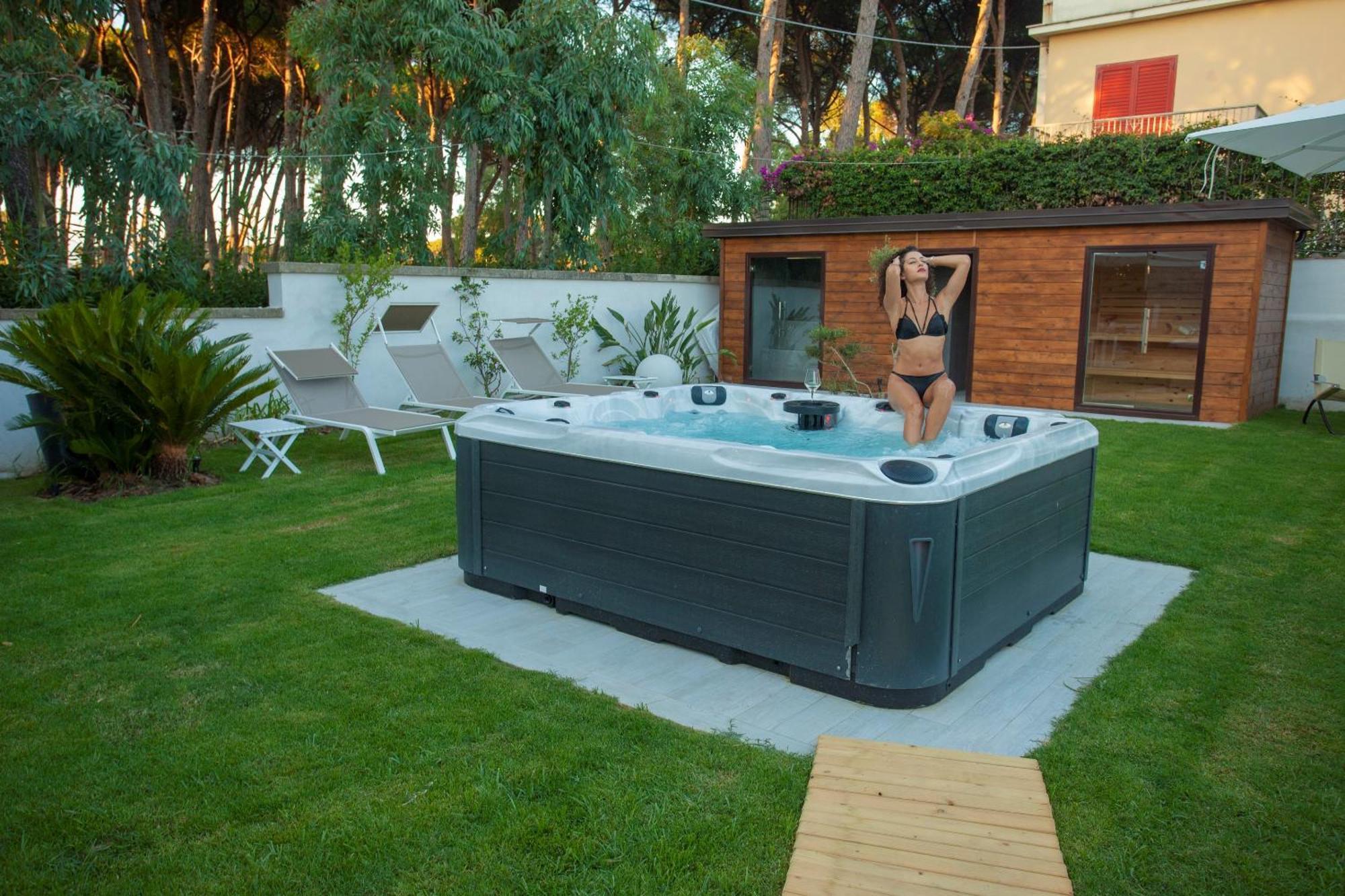 Aquamaris Design Suite & Spa เพสตุม ภายนอก รูปภาพ