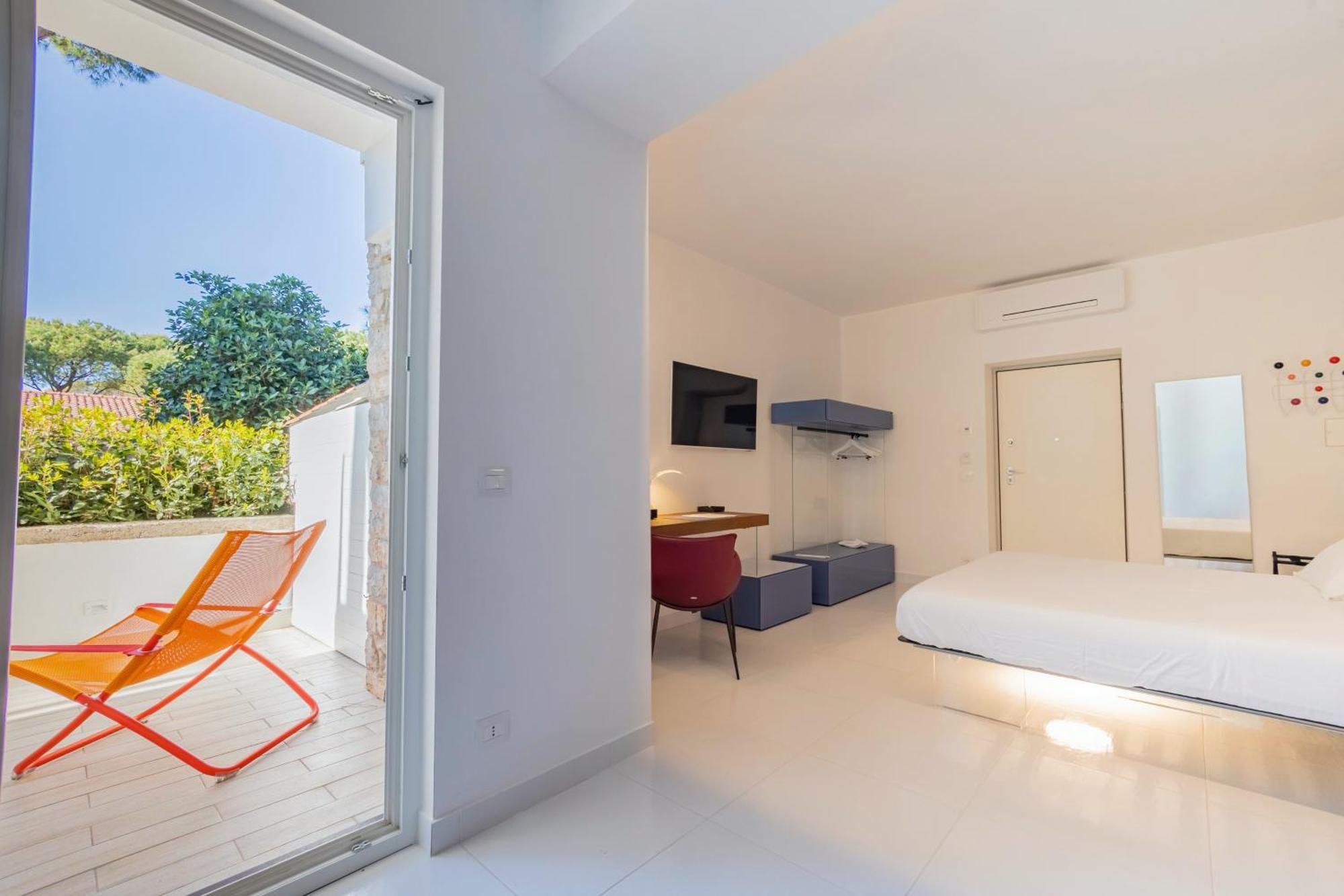 Aquamaris Design Suite & Spa เพสตุม ภายนอก รูปภาพ