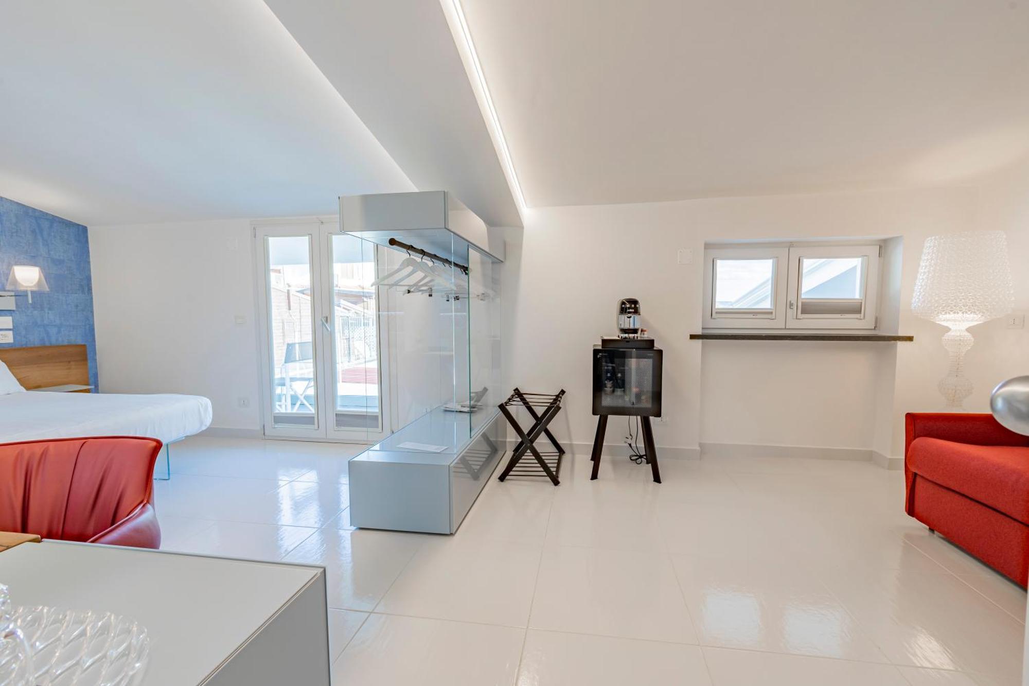 Aquamaris Design Suite & Spa เพสตุม ภายนอก รูปภาพ