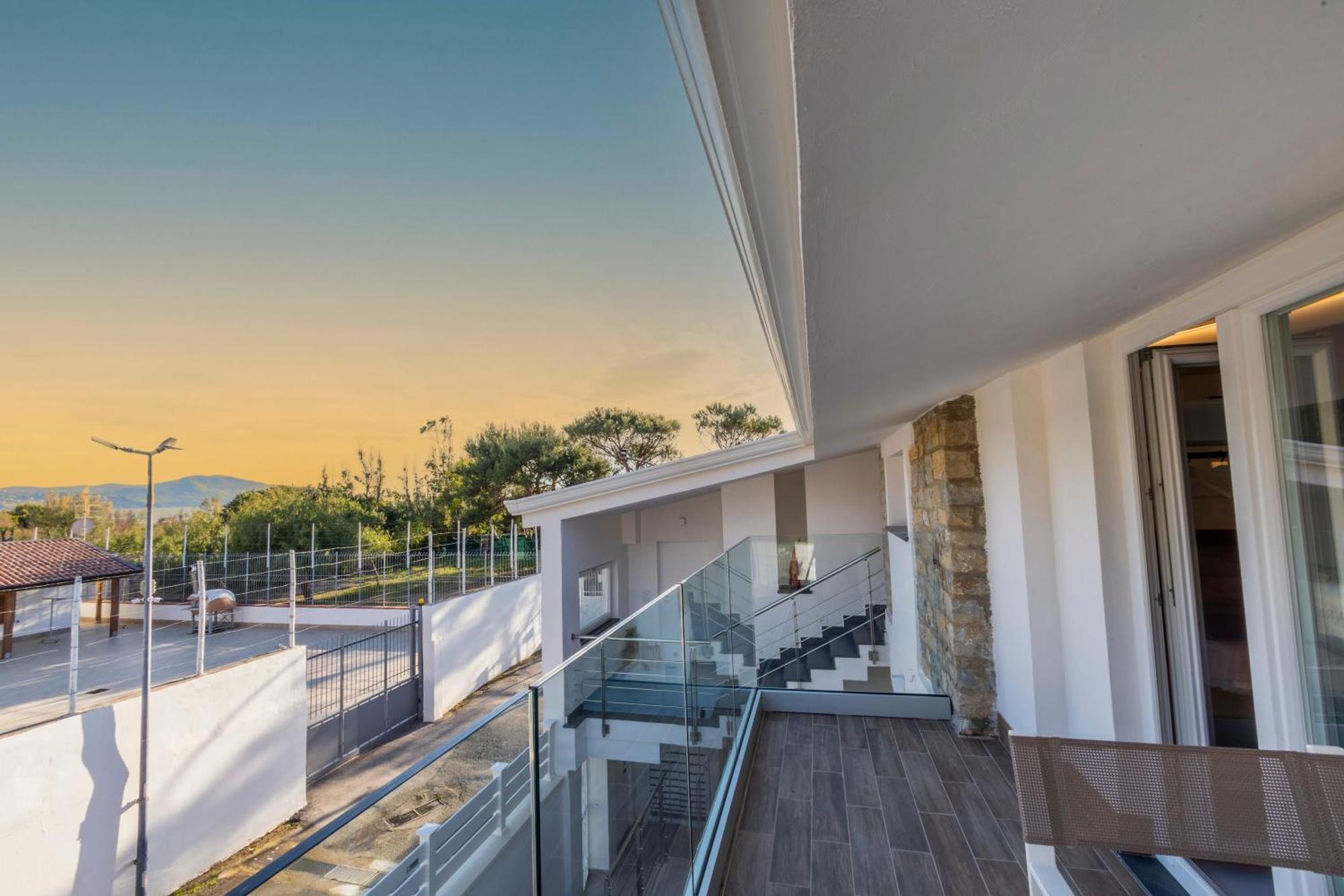 Aquamaris Design Suite & Spa เพสตุม ภายนอก รูปภาพ