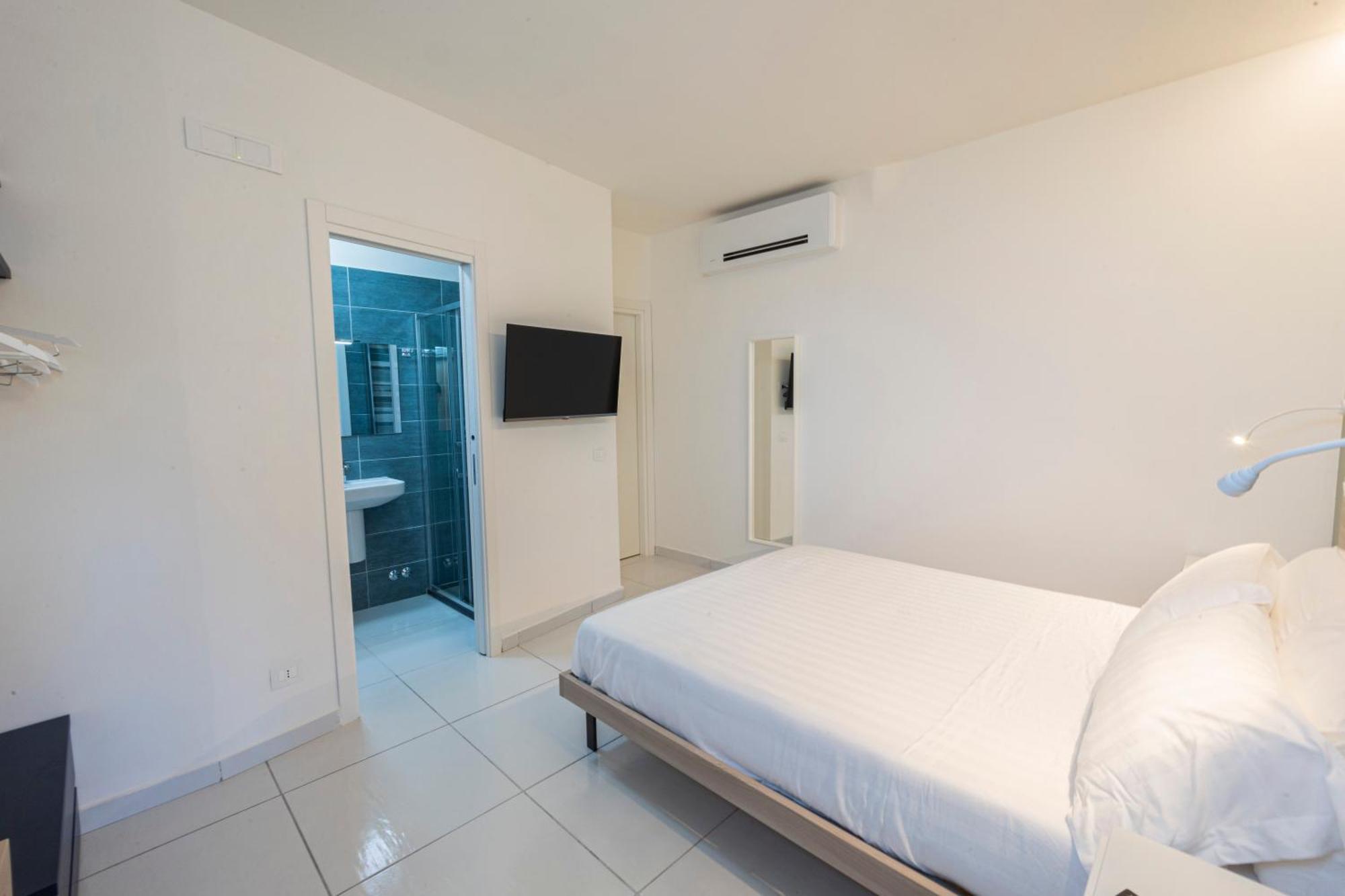 Aquamaris Design Suite & Spa เพสตุม ภายนอก รูปภาพ